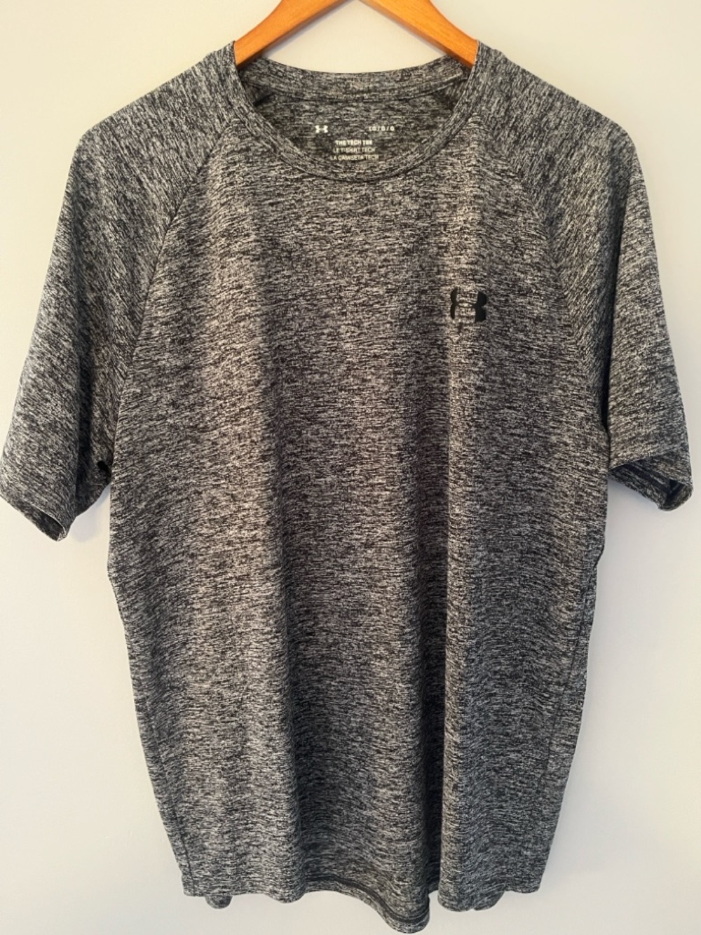 Under Armour Men’s Gray Heather Performance Short Sleeve Tee